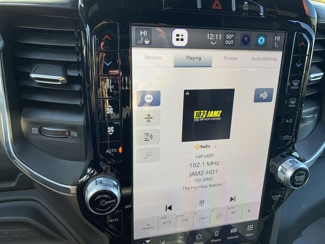 Used 2024 RAM 2500 Laramie w/ Night Edition image 24