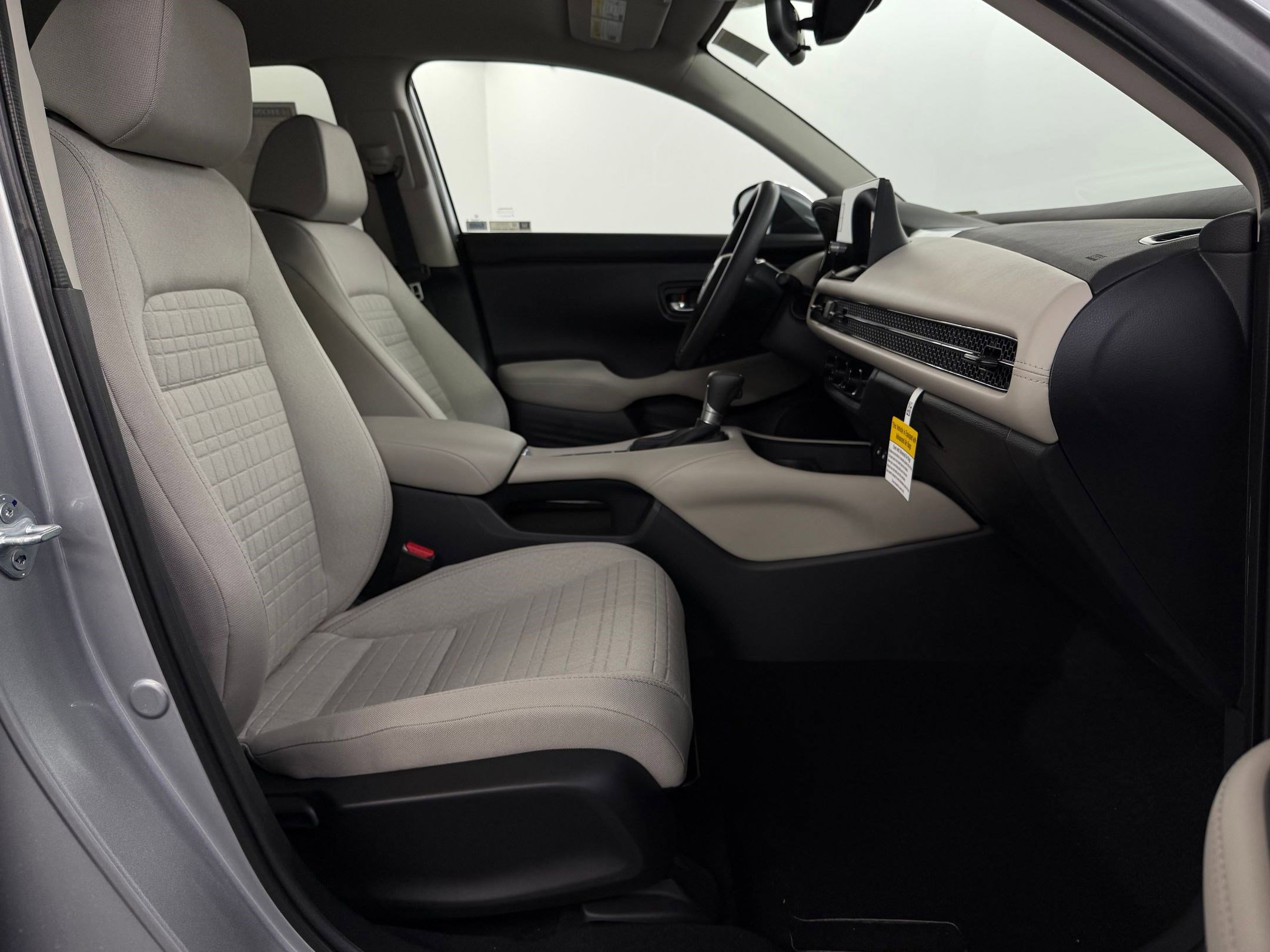 New 2026 Honda HR-V LX image 31