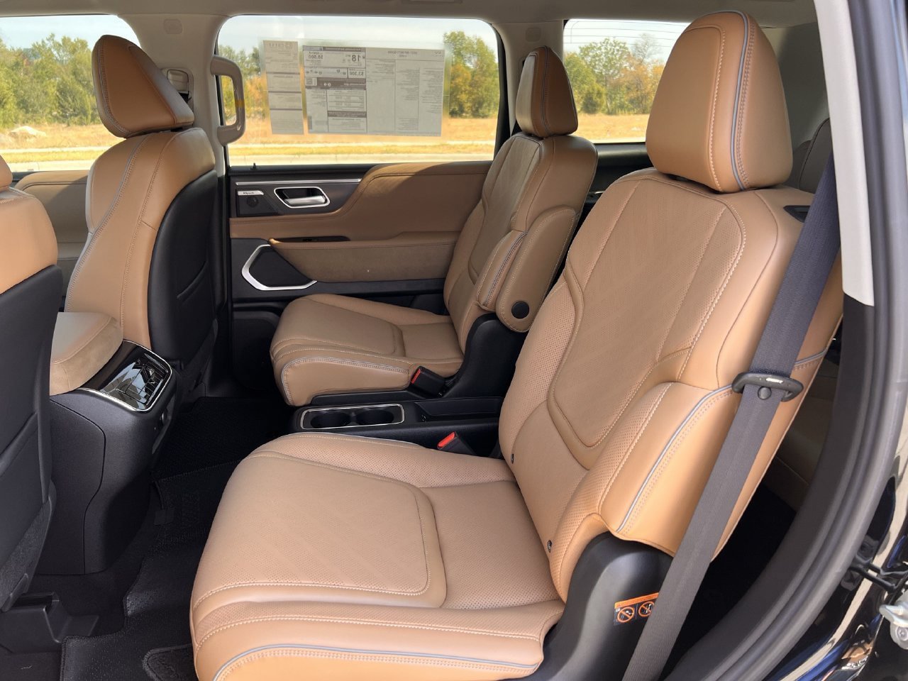 New 2027 INFINITI QX80 Luxe RWD image 26