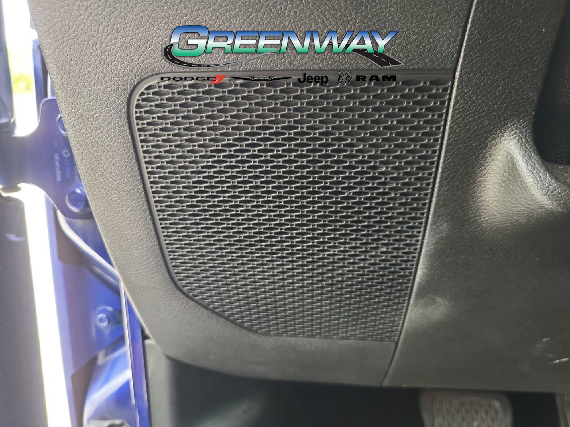 Used 2018 Jeep Wrangler Unlimited Sahara image 13