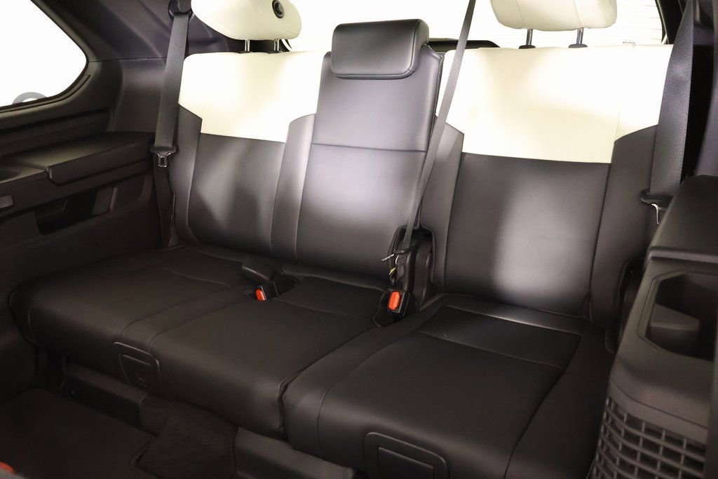 Used 2024 Toyota Sequoia Capstone image 14