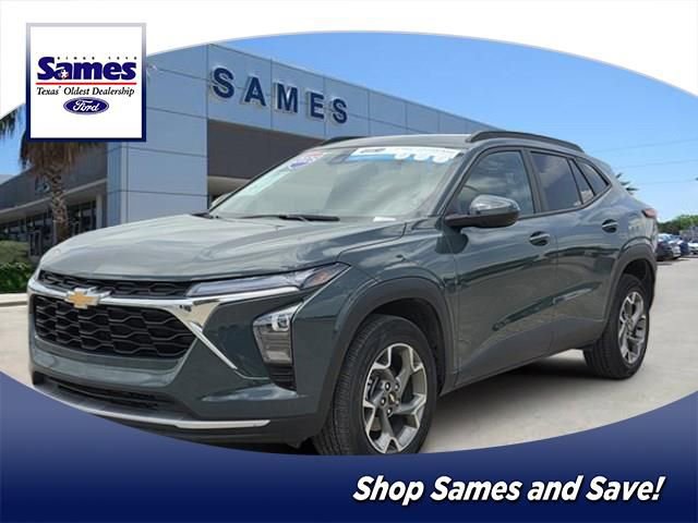 Used 2025 Chevrolet Trax LT FWD video 1