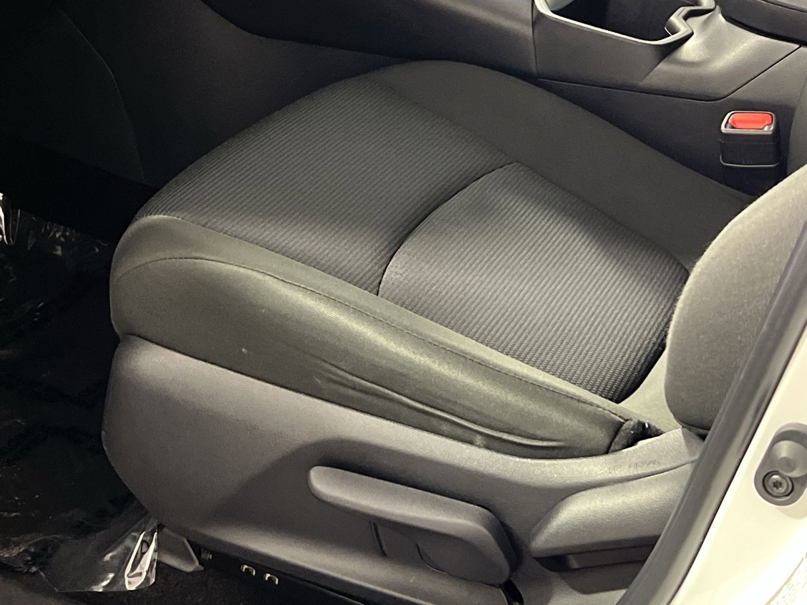 Used 2024 Toyota RAV4 LE image 14