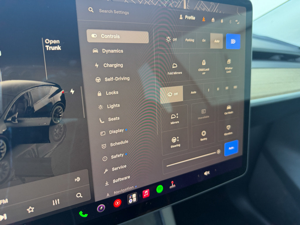 Used 2023 Tesla Model Y Long Range AWD/4WD image 19
