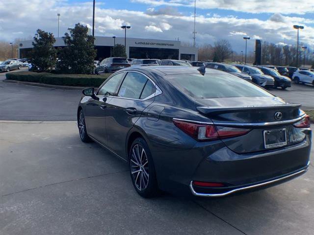 Certified 2025 Lexus ES 300h w/ Premium Package image 6