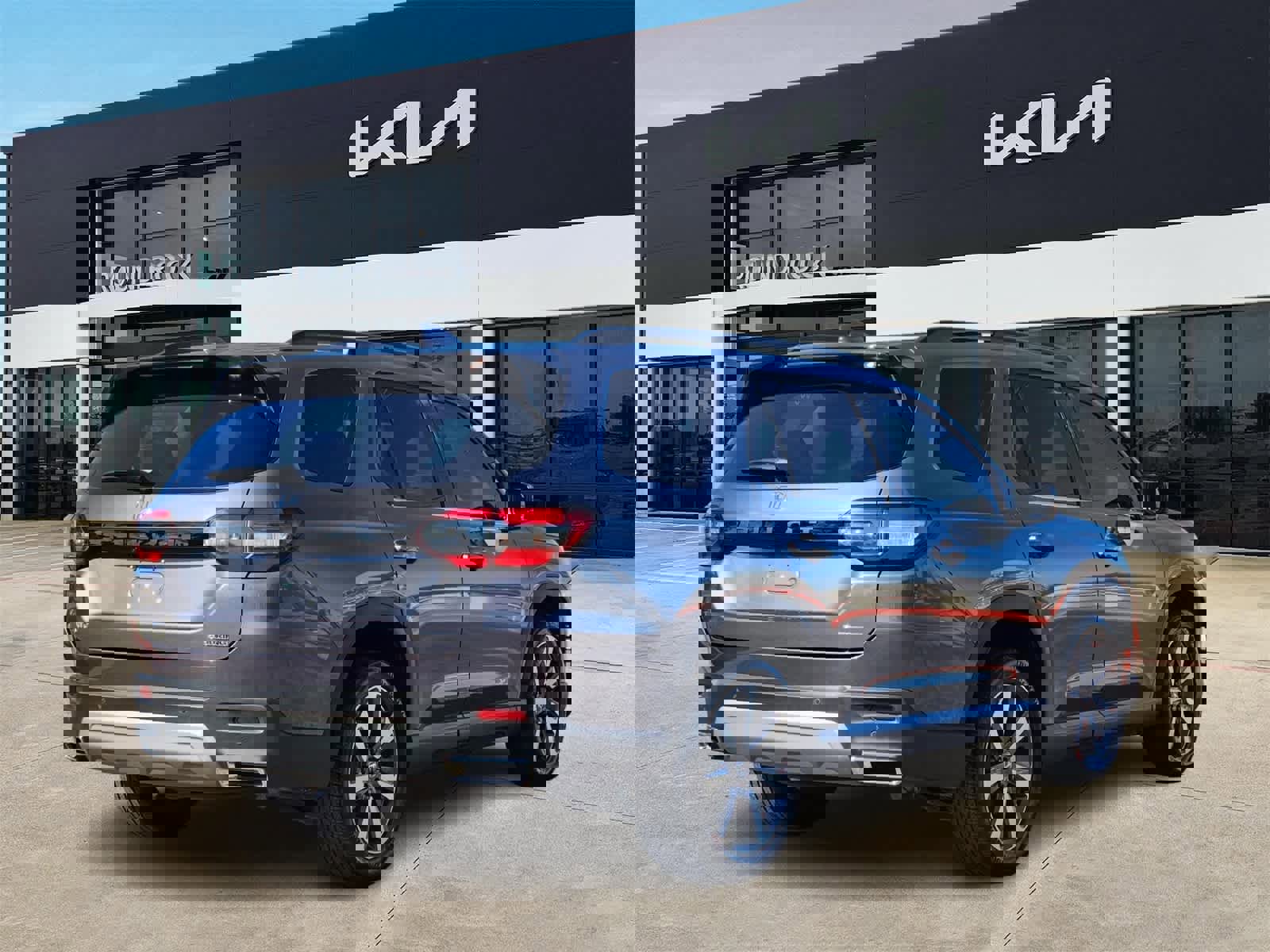 Used 2024 Honda Pilot Touring image 5