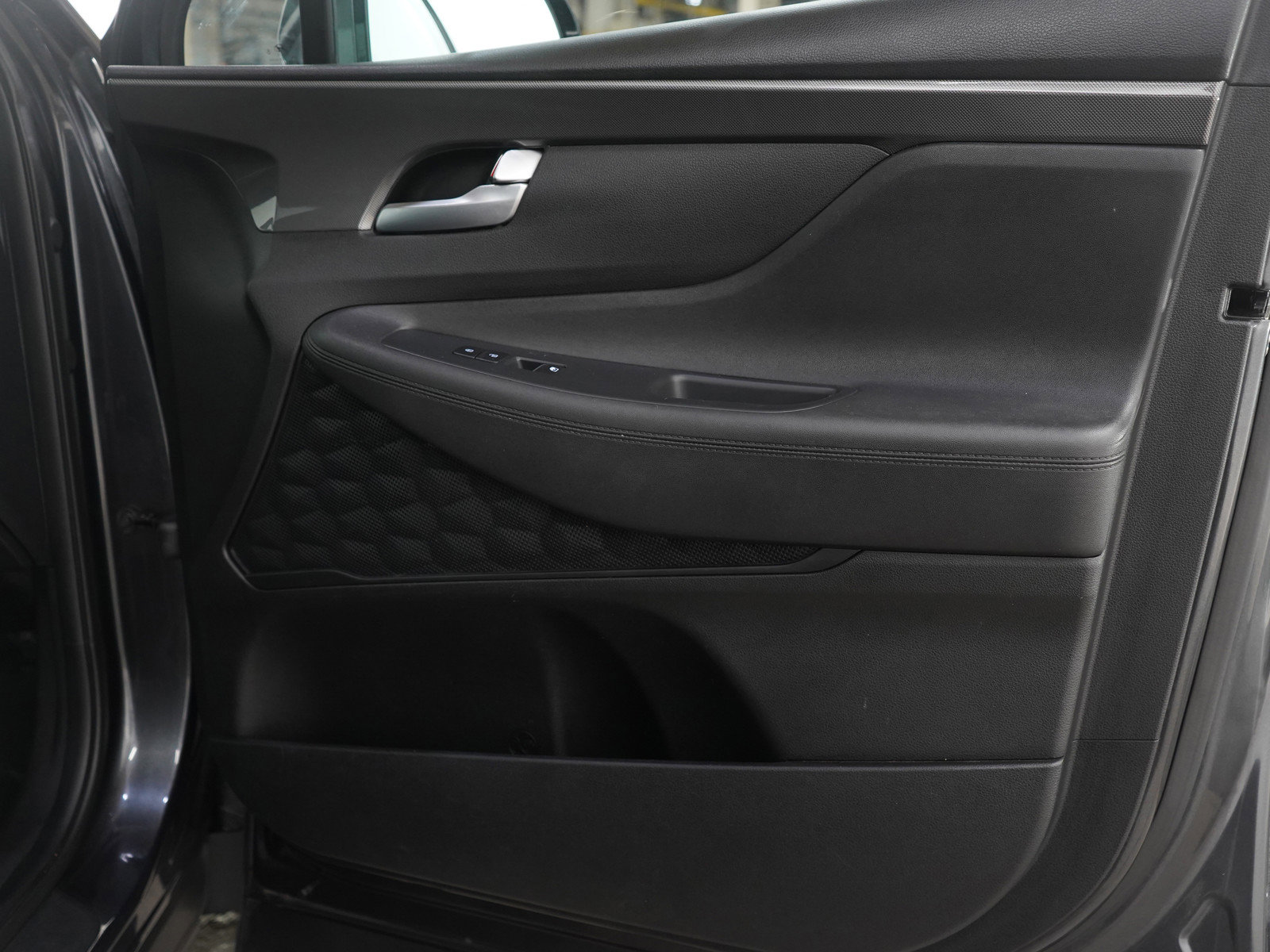 Used 2023 Hyundai Santa Fe SEL image 9