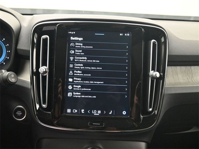 Used 2024 Volvo XC40 B5 Plus w/ Climate Package image 15