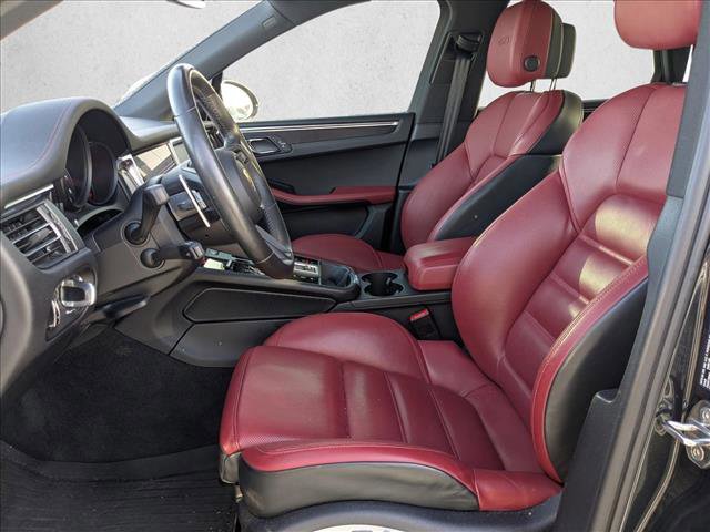 Used 2023 Porsche Macan GTS image 13