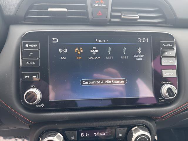 New 2025 Nissan Versa SR w/ Trunk Package image 11