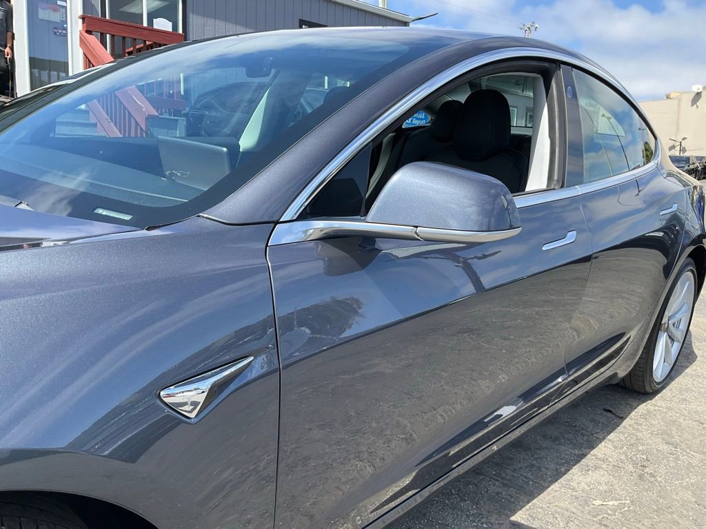 Used 2018 Tesla Model 3 Long Range image 93