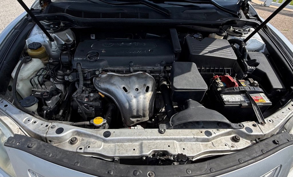 Used 2009 Toyota Camry LE FWD image 16