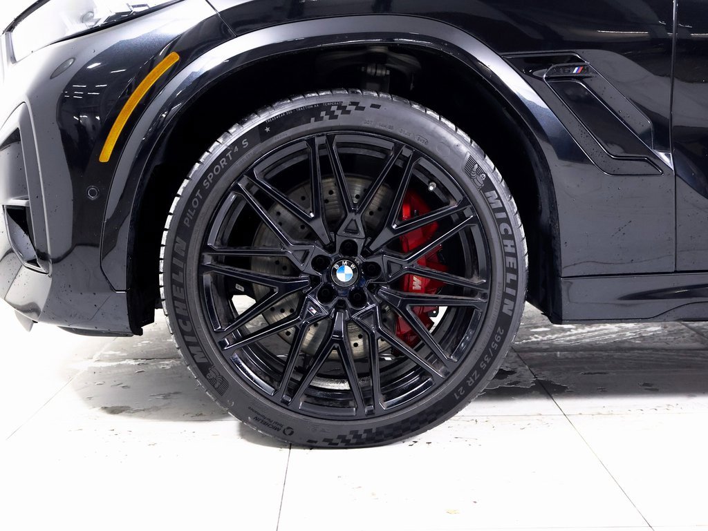 Used 2025 BMW X6 M Competition w/ Executive Package image 25