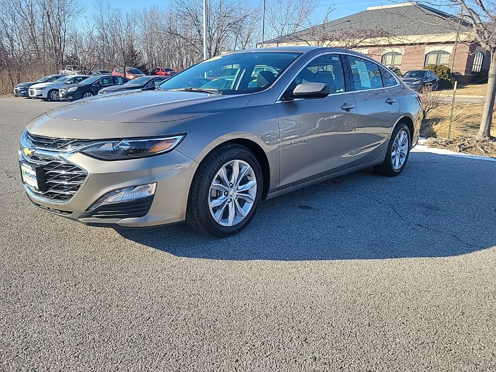 Used 2024 Chevrolet Malibu LT image 3