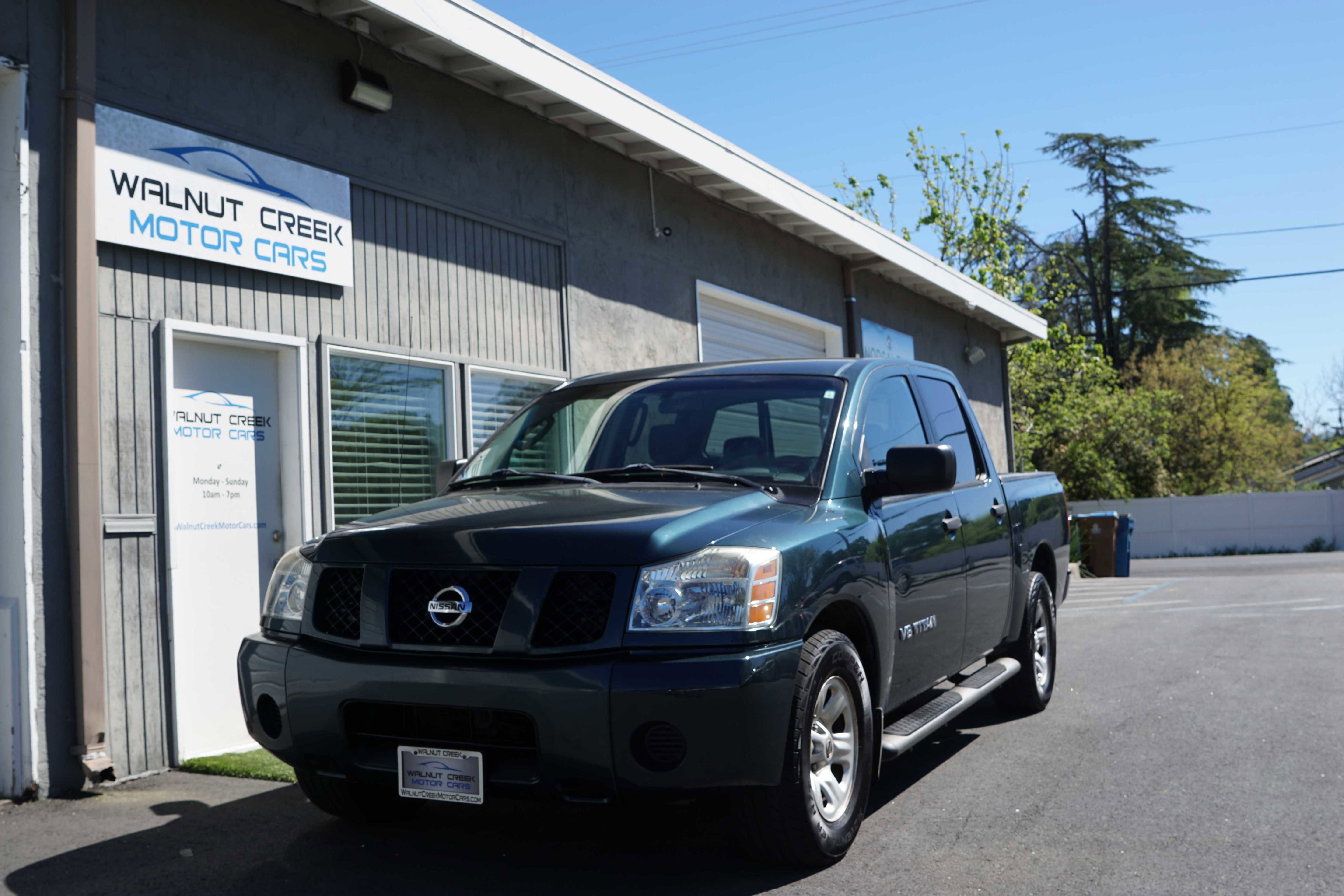 Used 2005 Nissan Titan XE