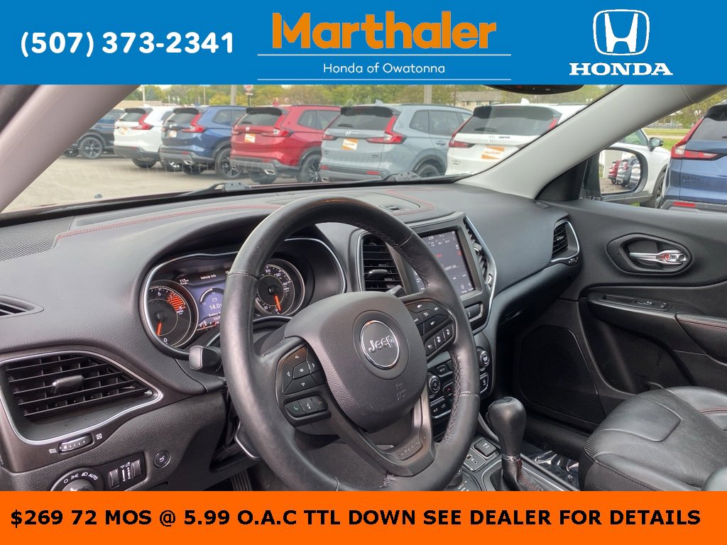 Used 2019 Jeep Cherokee Trailhawk image 11