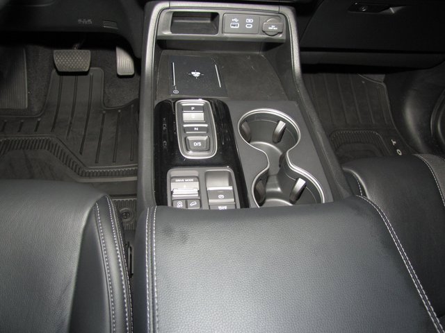 Certified 2024 Honda Pilot Touring image 16