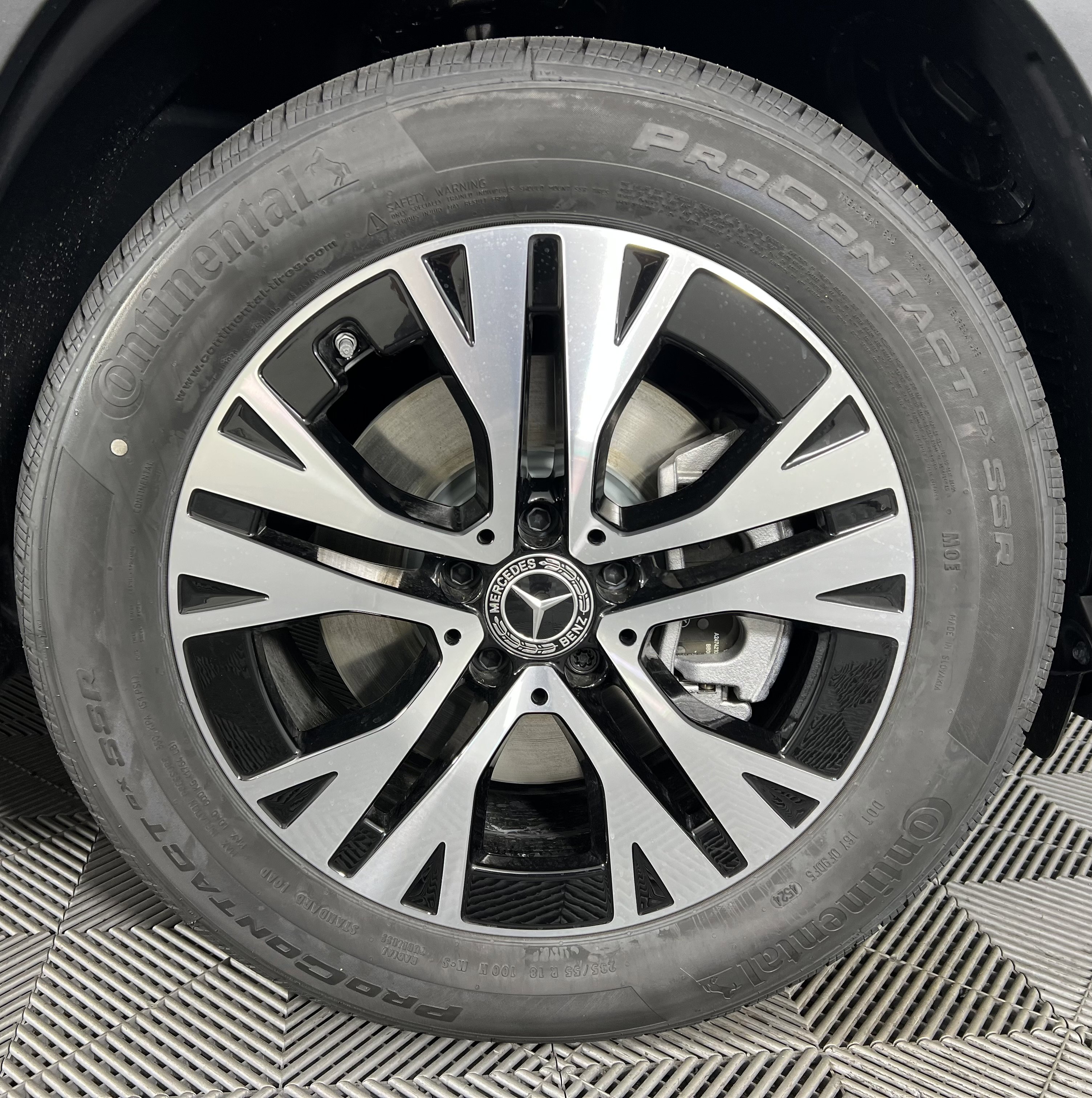 New 2025 Mercedes-Benz GLA 250 4MATIC image 15