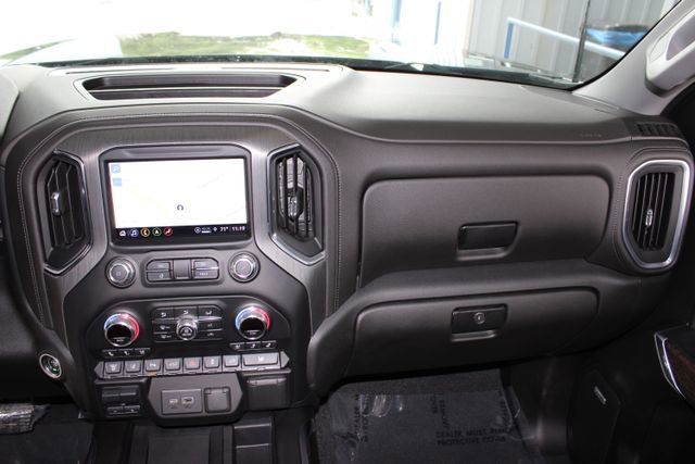 Used 2022 GMC Sierra 3500 Denali w/ Denali Ultimate Package AWD/4WD image 30