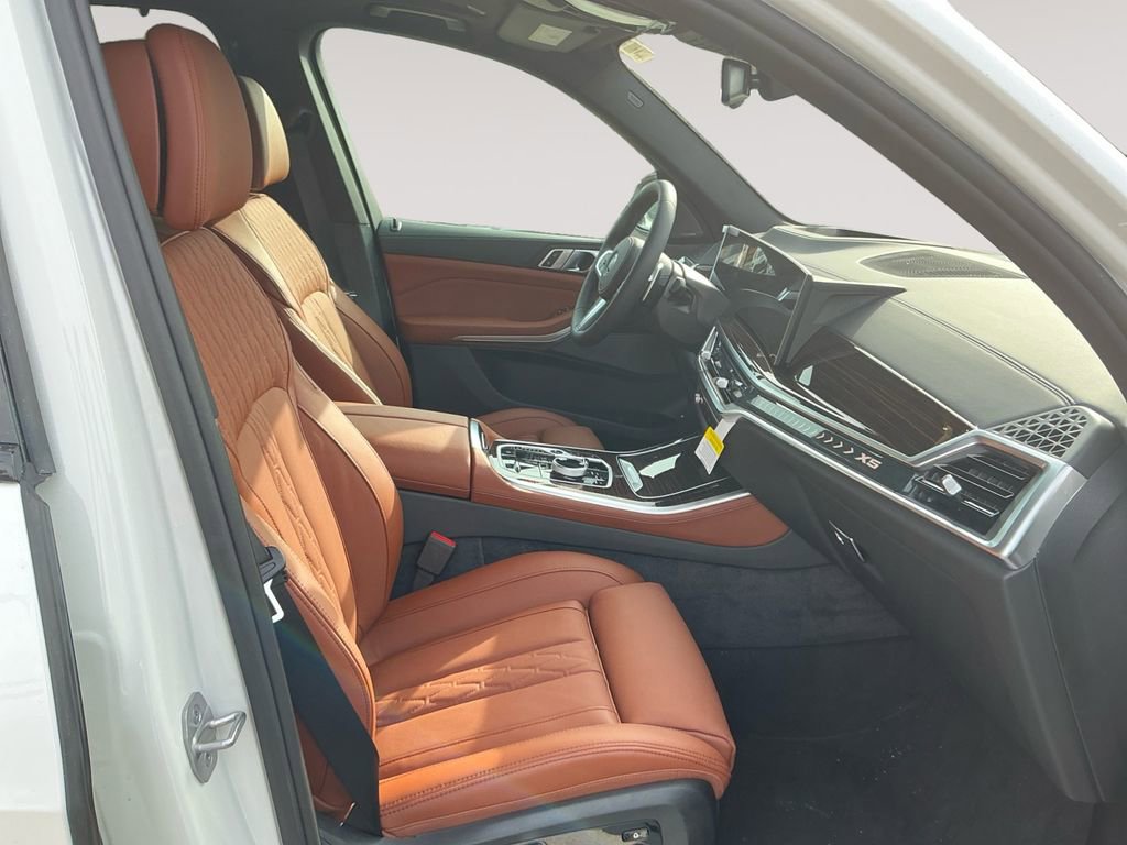 New 2026 BMW X5 xDrive50e w/ Executive Package AWD/4WD image 15