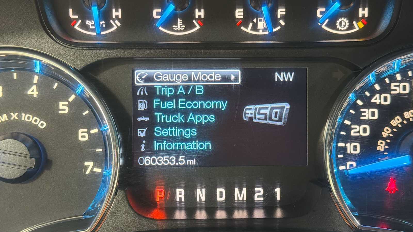 Used 2014 Ford F150 XLT w/ Equipment Group 302A Luxury AWD/4WD image 17