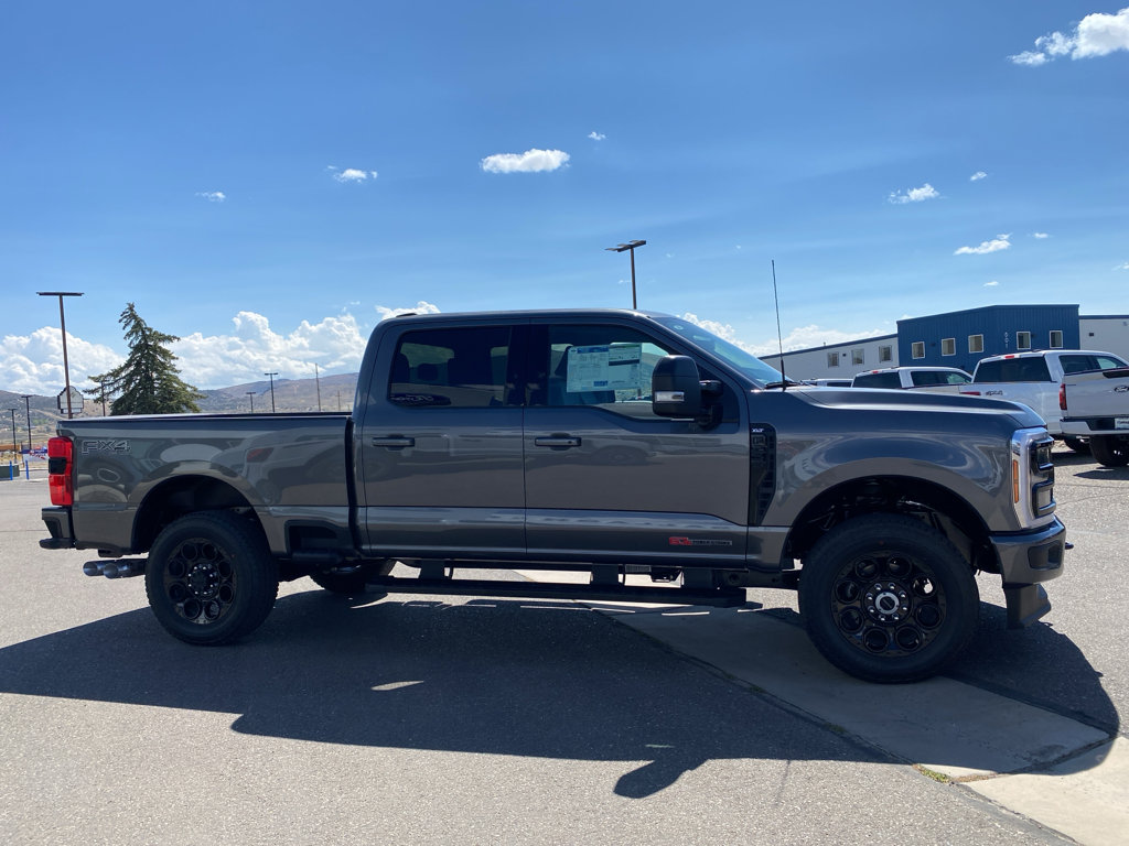 New 2026 Ford F250 4x4 Crew Cab Super Duty image 16