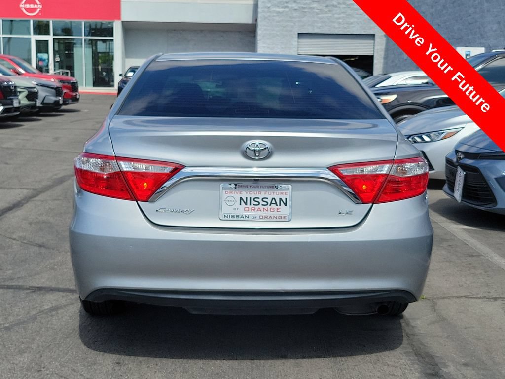 Used 2017 Toyota Camry LE FWD image 29