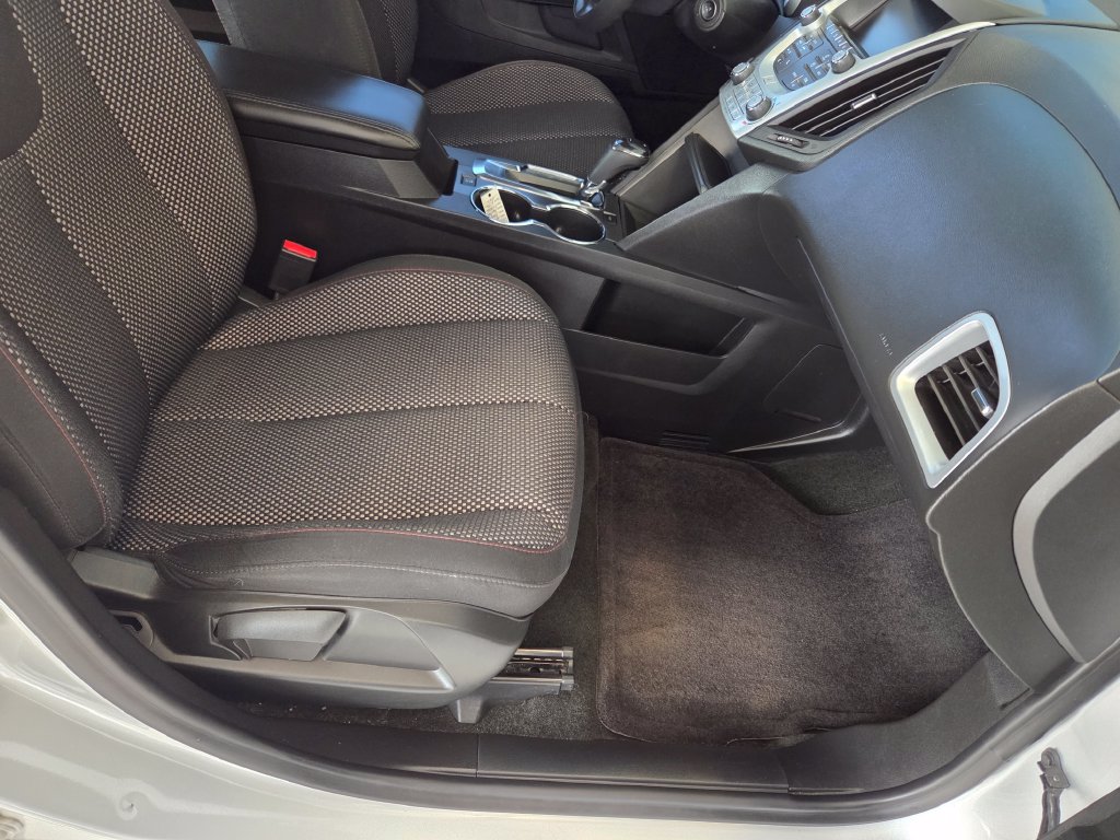 Used 2016 Chevrolet Equinox L FWD image 21