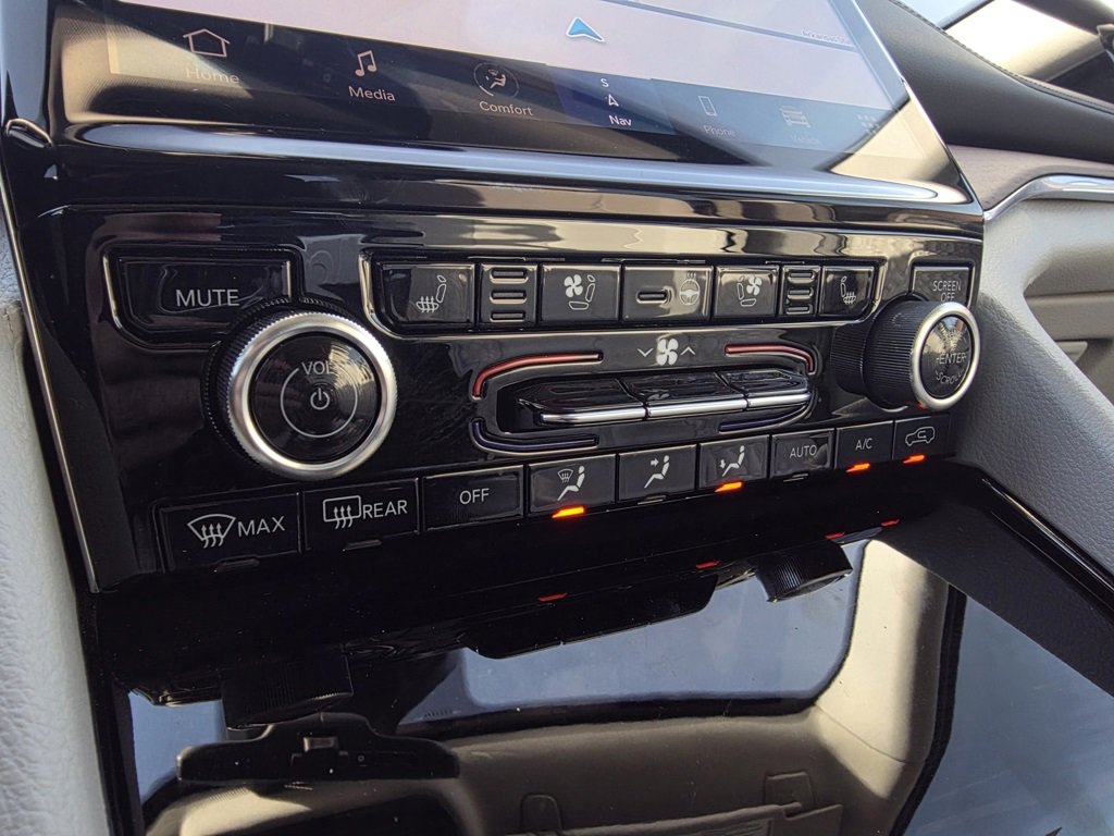 Used 2022 Jeep Grand Cherokee Summit w/ Advanced Protech Group IV image 18