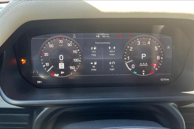 Used 2022 Land Rover Defender 90 X-Dynamic S image 24