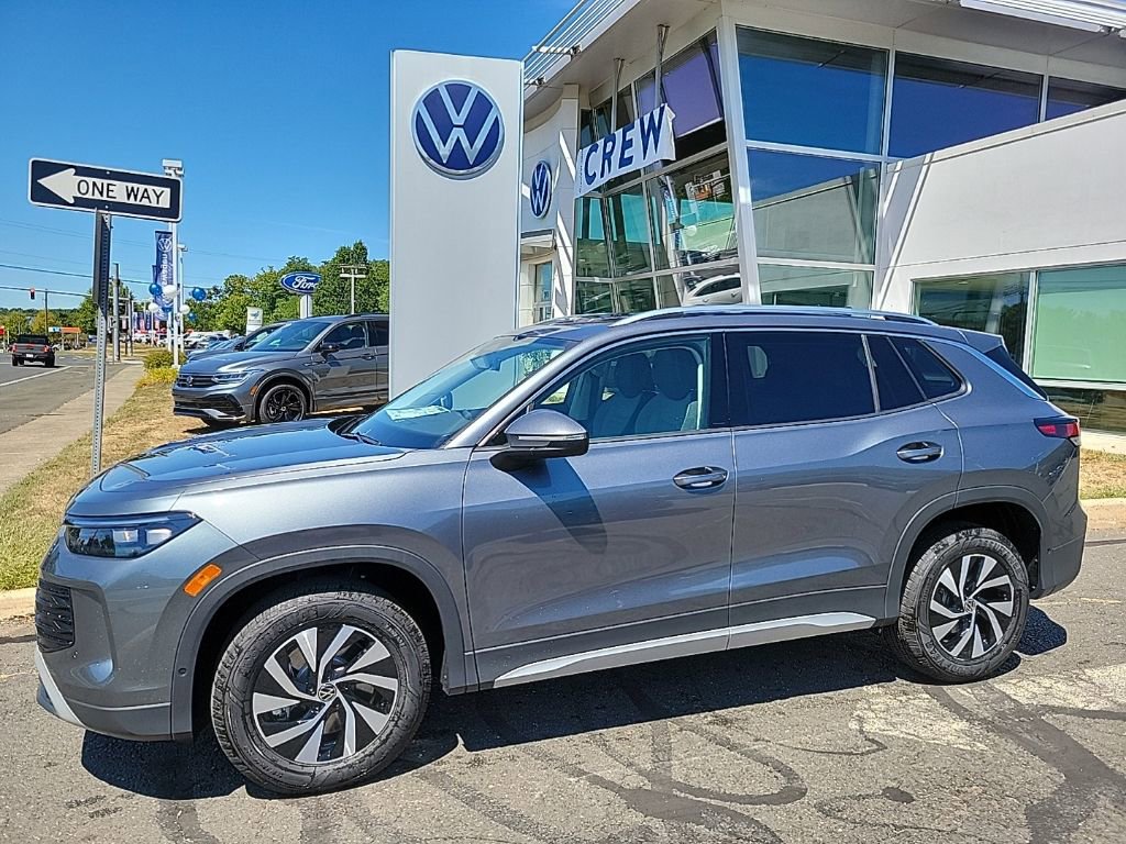 New 2025 Volkswagen Tiguan S