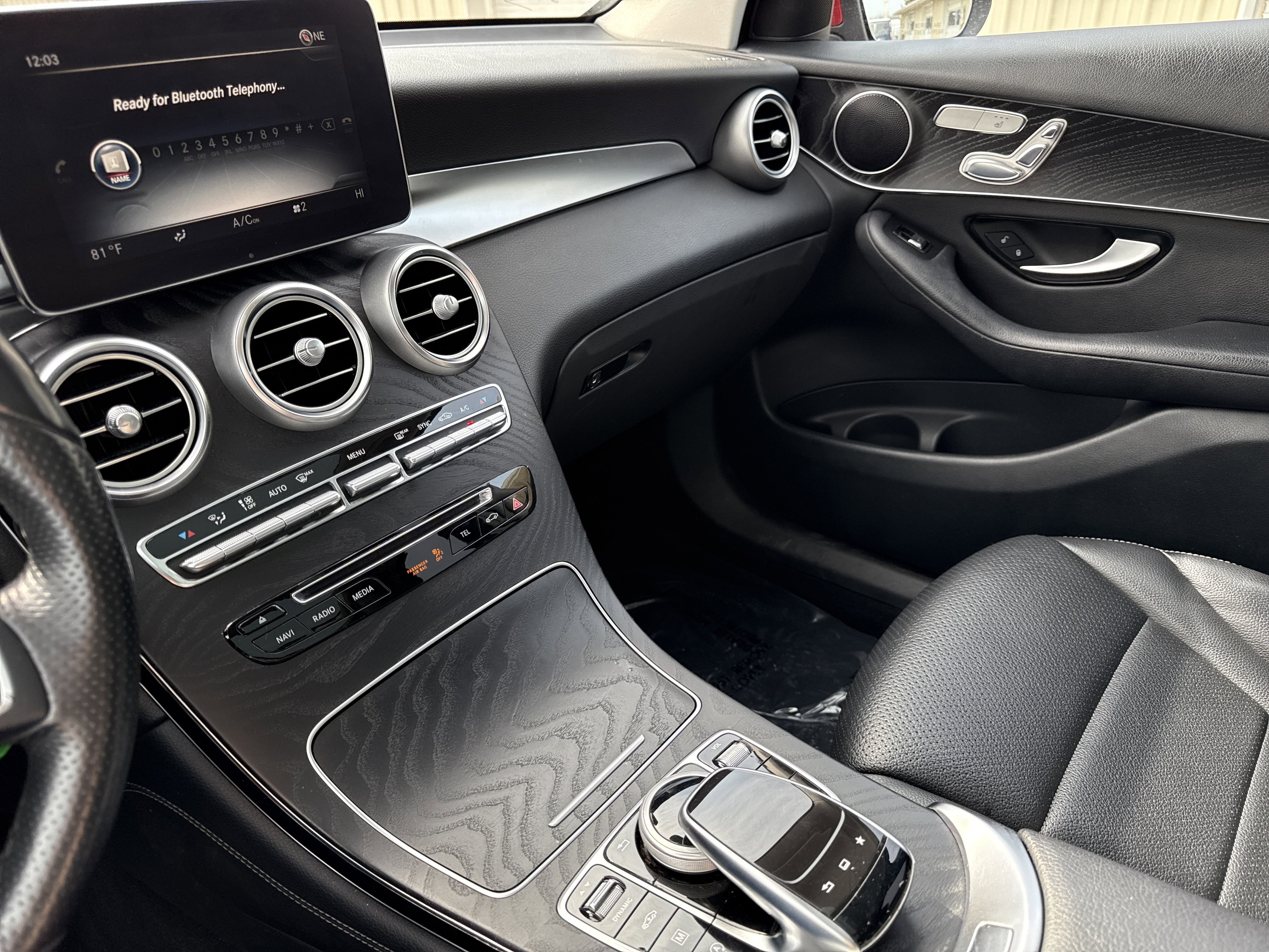 Used 2016 Mercedes-Benz GLC 300 4MATIC w/ Driver Assistance Package image 23