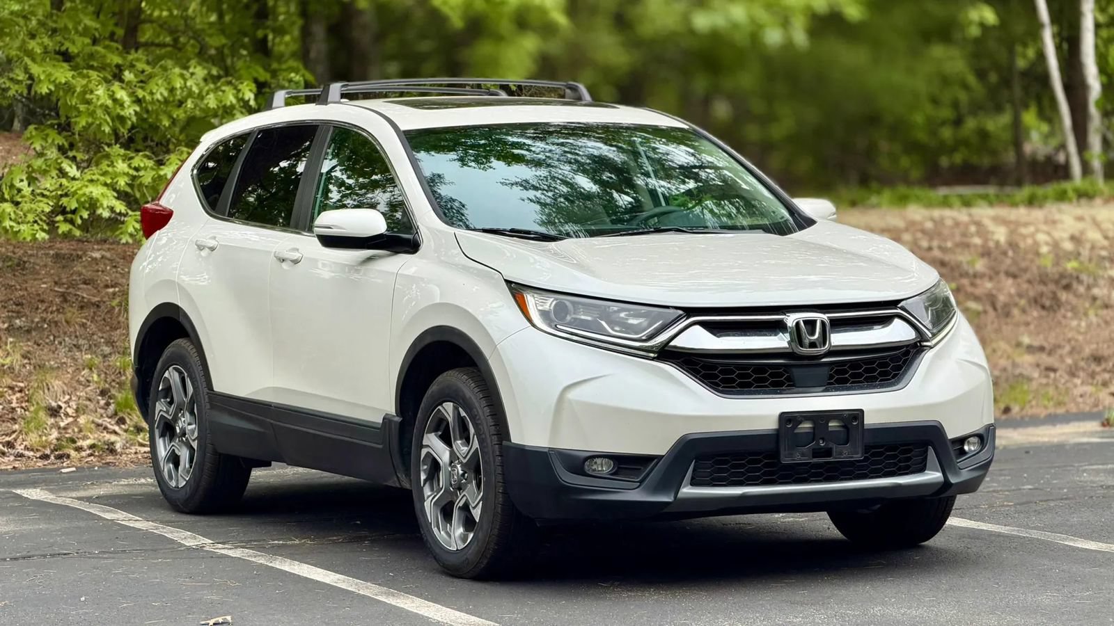 Used 2018 Honda CR-V EX image 3