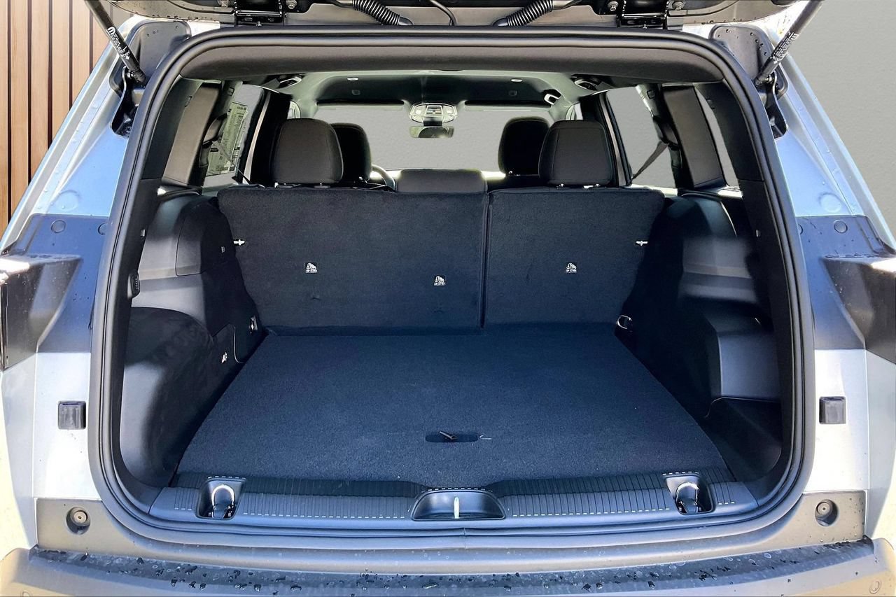 New 2026 Jeep Cherokee Laredo AWD/4WD image 20