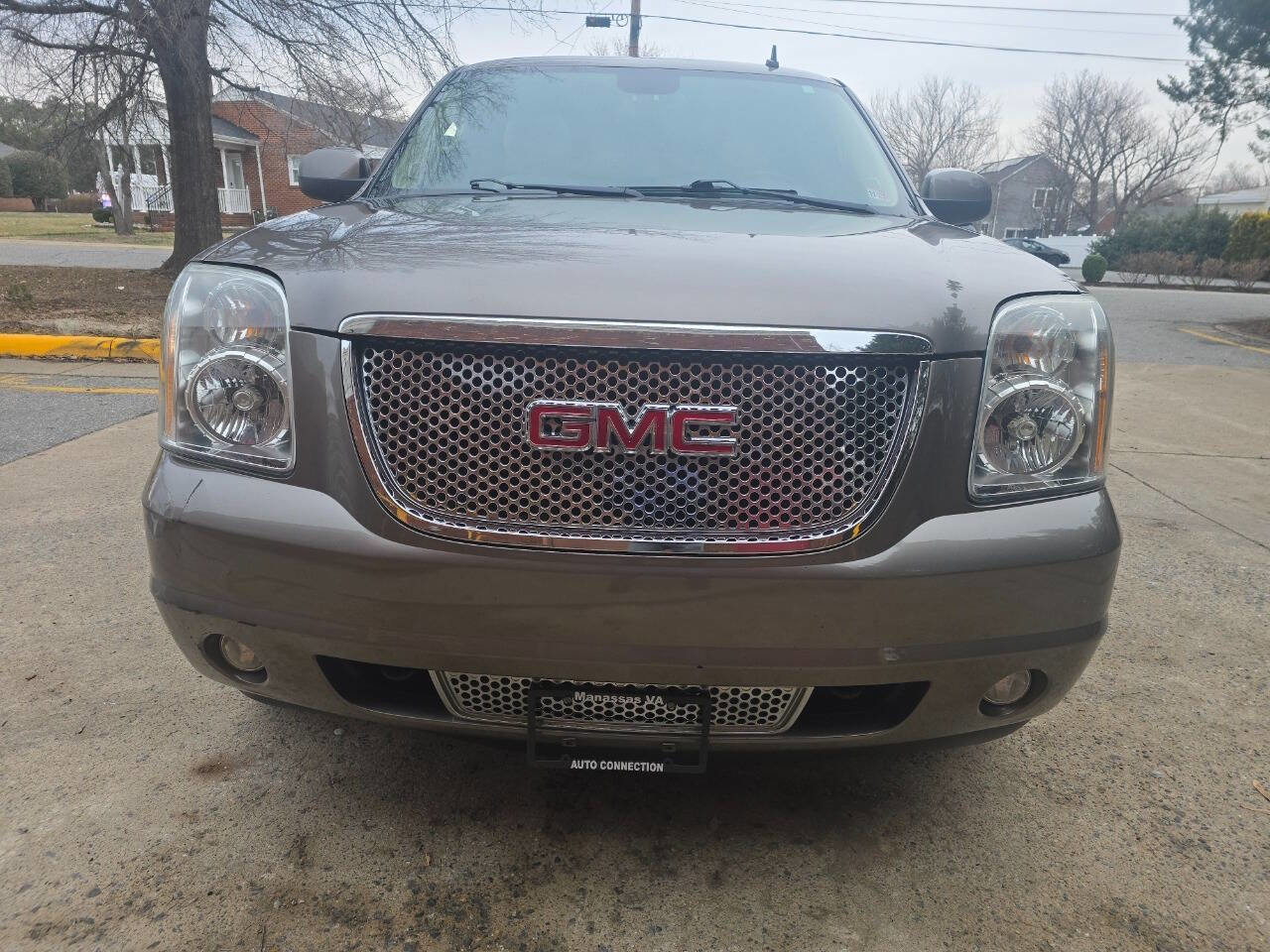 Used 2013 GMC Yukon Denali image 5