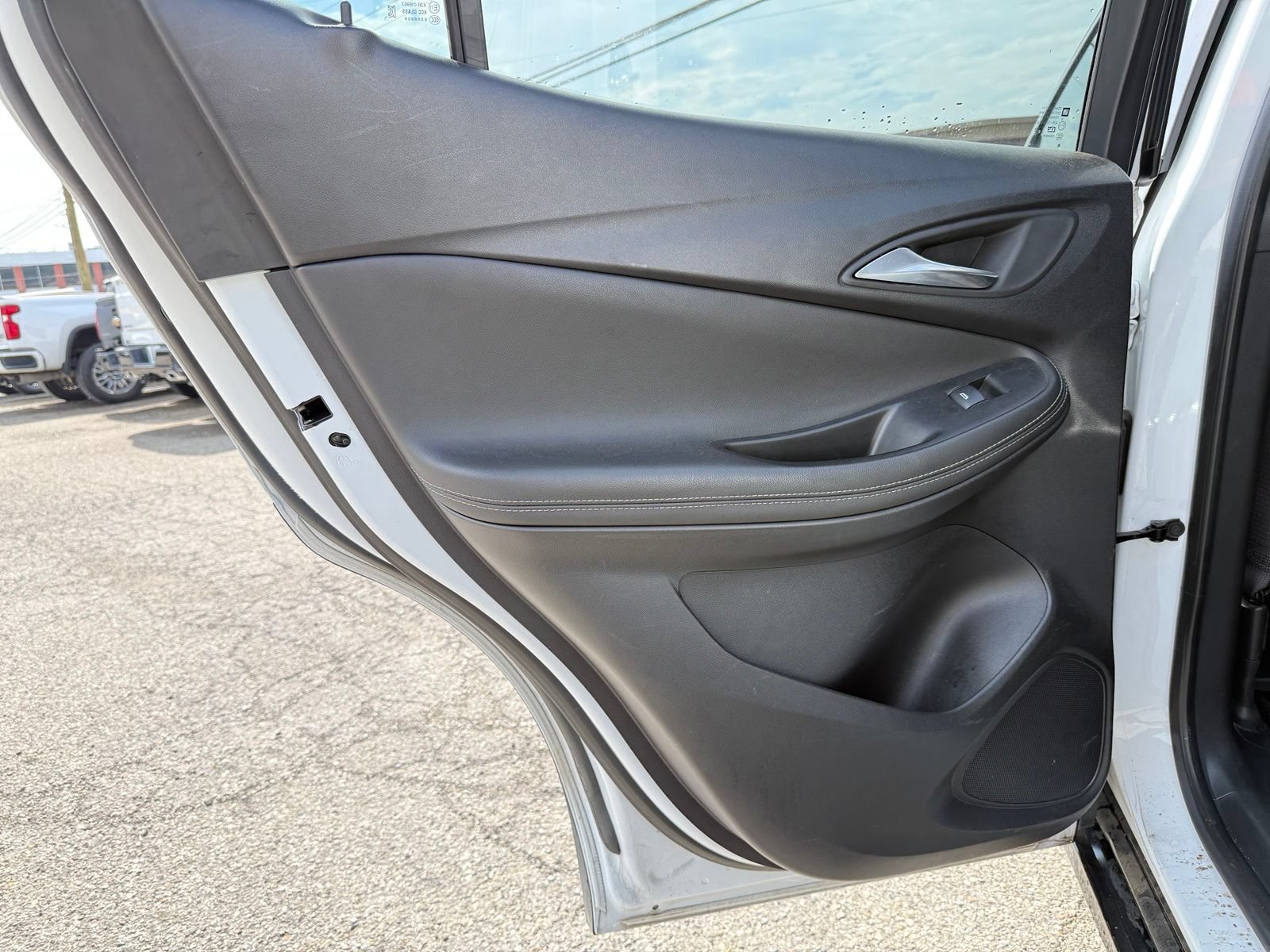 Used 2024 Buick Encore GX Sport Touring FWD image 20