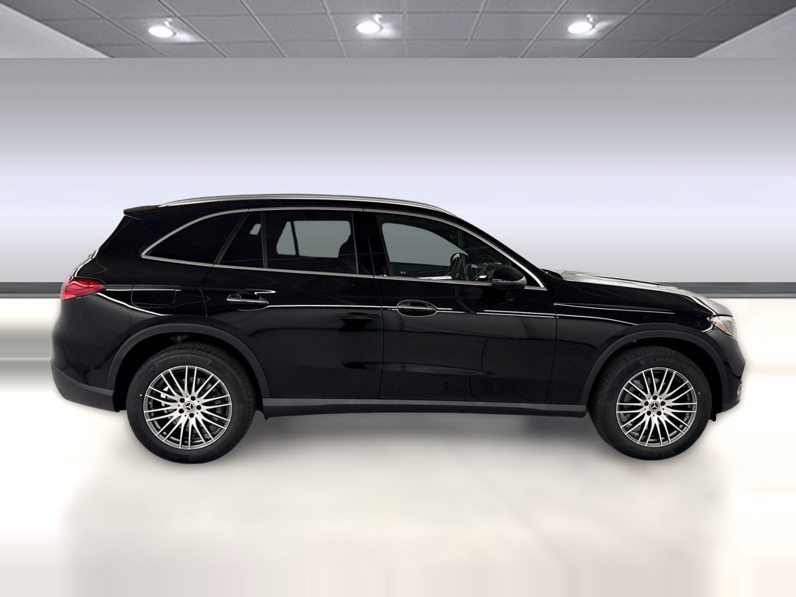 Certified 2026 Mercedes-Benz GLC 300 image 8