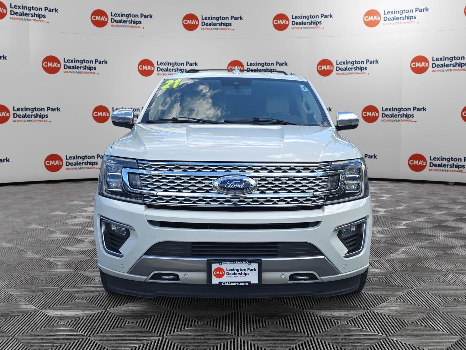 Used 2021 Ford Expedition Platinum AWD/4WD image 2