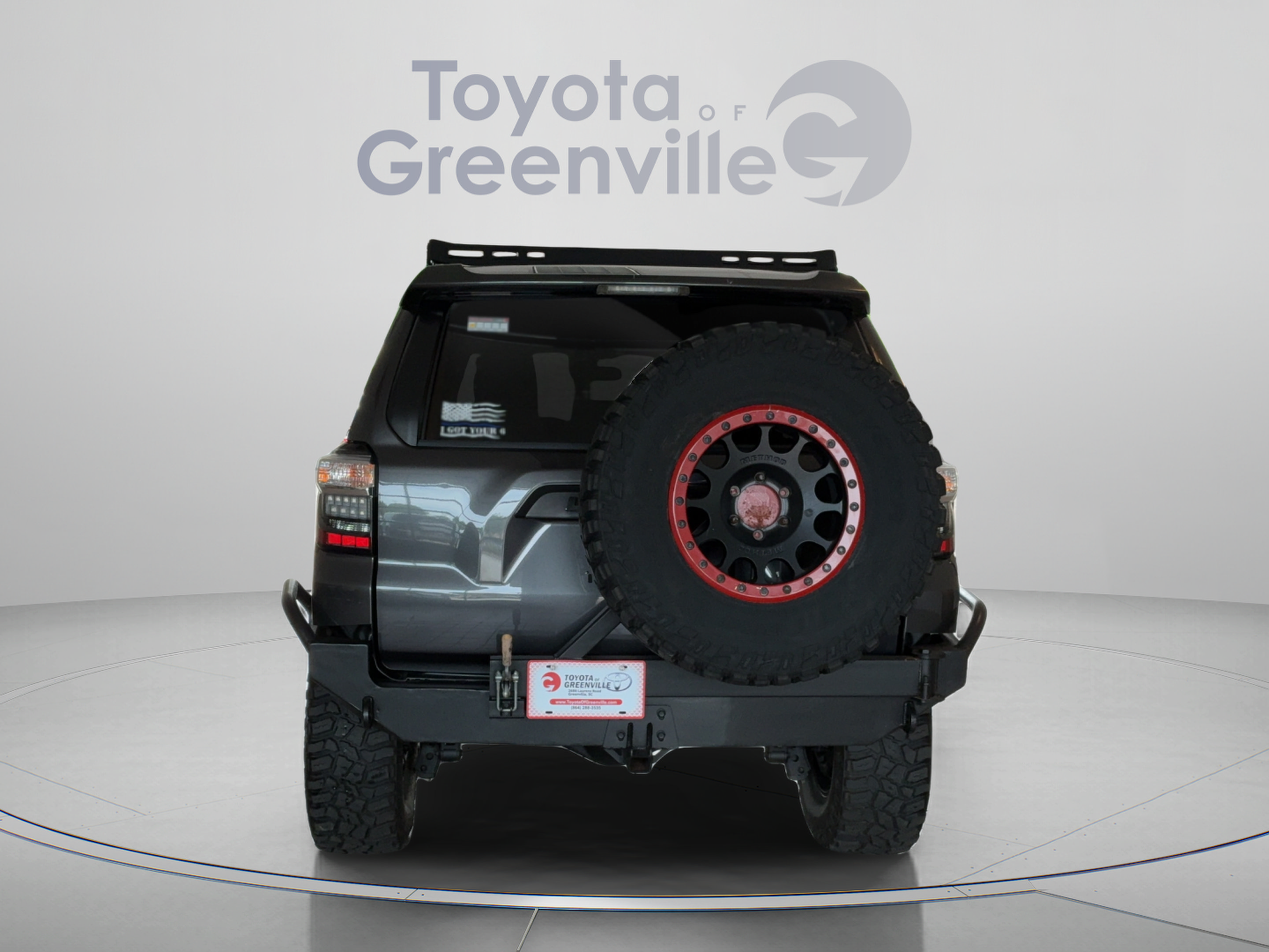 Used 2018 Toyota 4Runner TRD Off-Road w/ TRD Performance Package AWD/4WD image 5