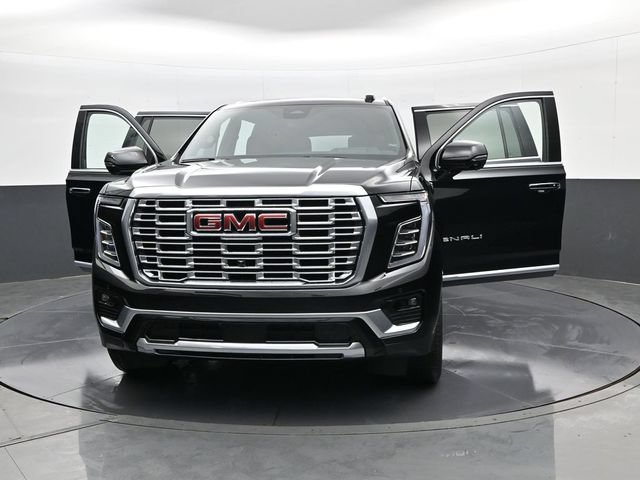 New 2026 GMC Yukon XL Denali w/ Denali Reserve Package AWD/4WD image 32