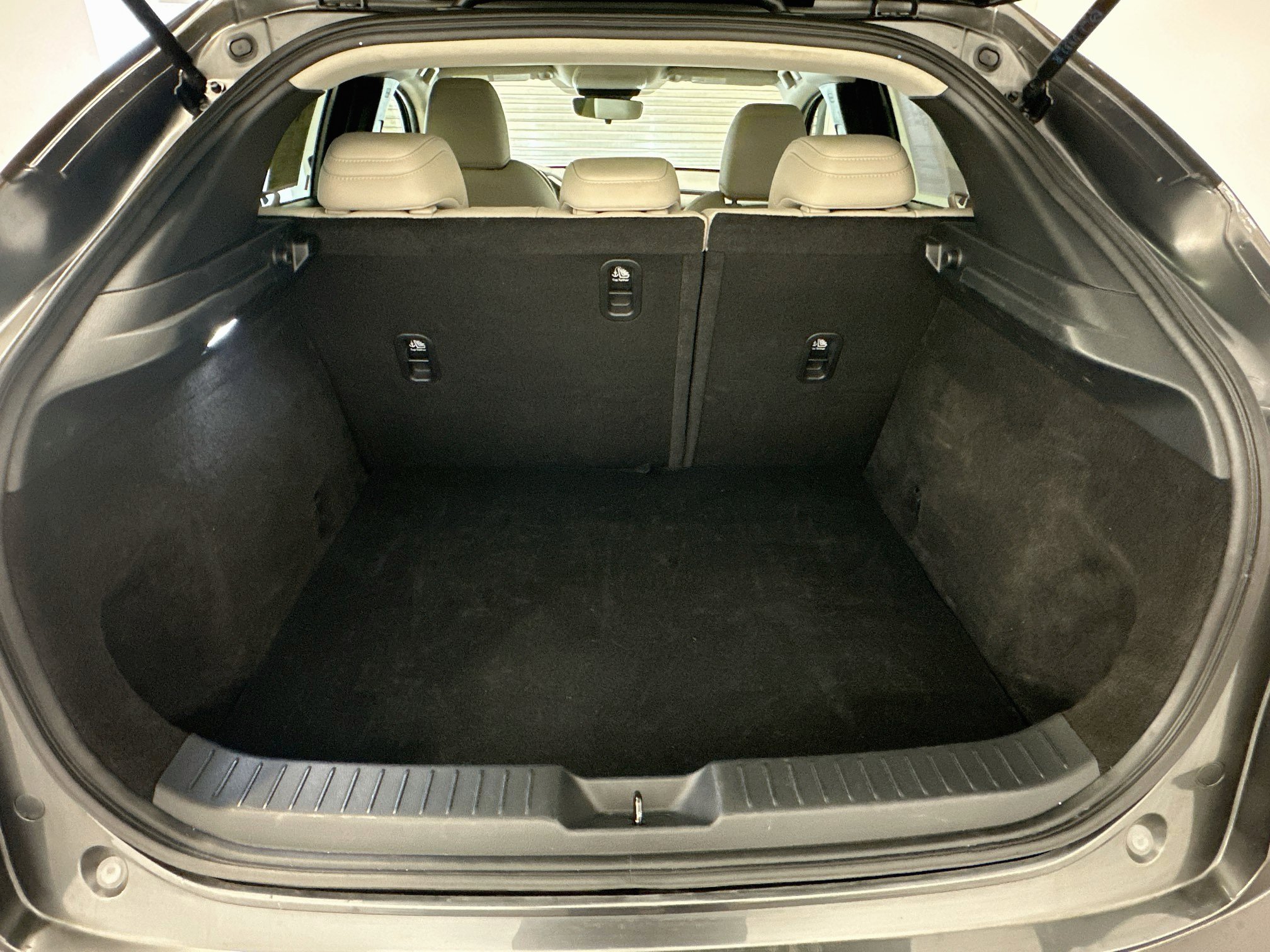 Used 2025 MAZDA CX-30 AWD 2.5 S w/ Preferred Package image 31