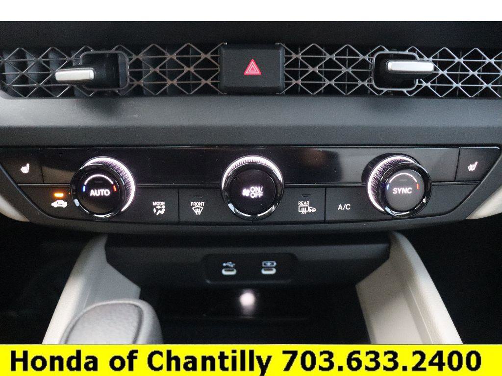 Certified 2025 Honda Accord SE image 16