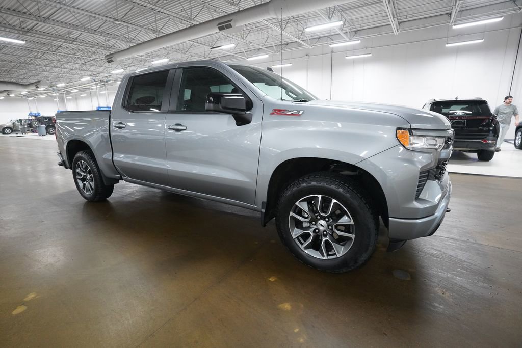 Certified 2024 Chevrolet Silverado 1500 RST AWD/4WD image 34