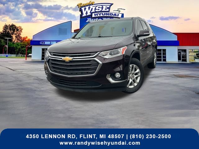 Used 2020 Chevrolet Traverse LT image 2