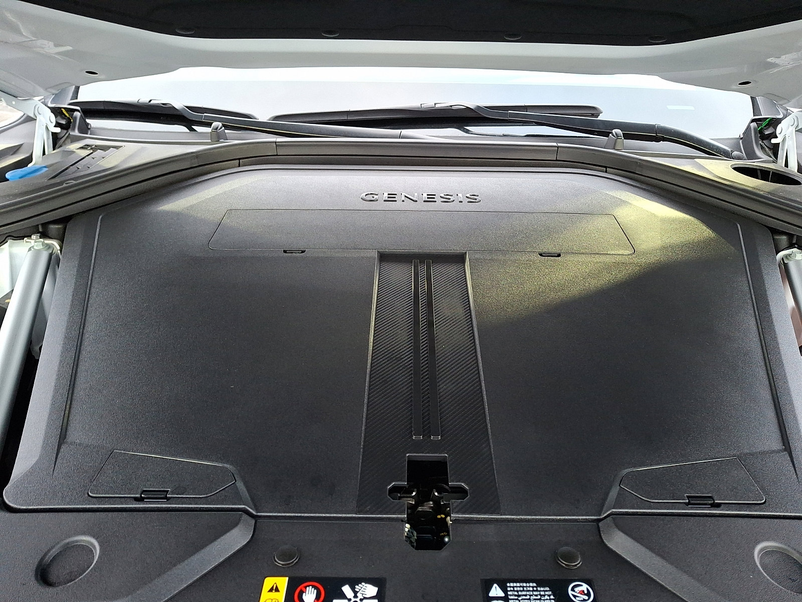 Certified 2026 Genesis Electrified GV70 Standard image 29