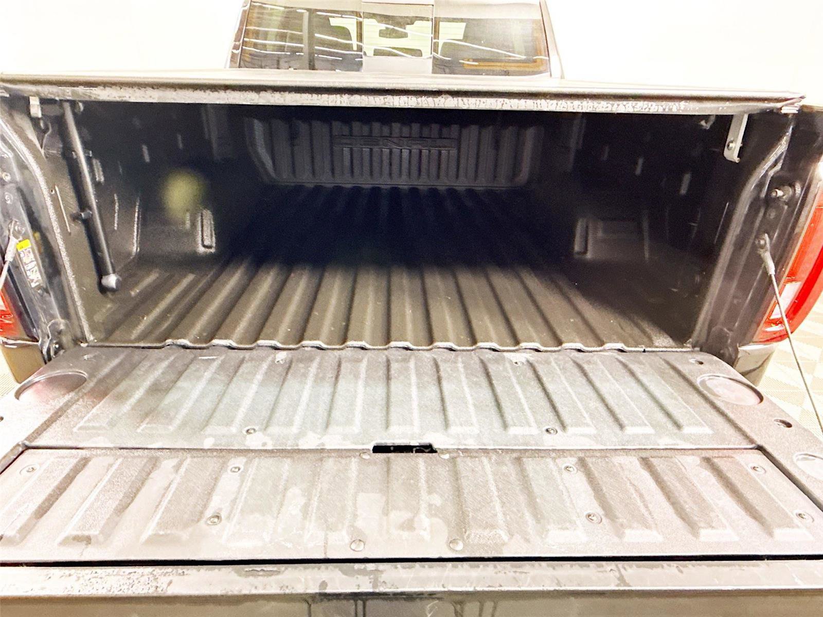 Used 2022 GMC Sierra 1500 Denali image 20