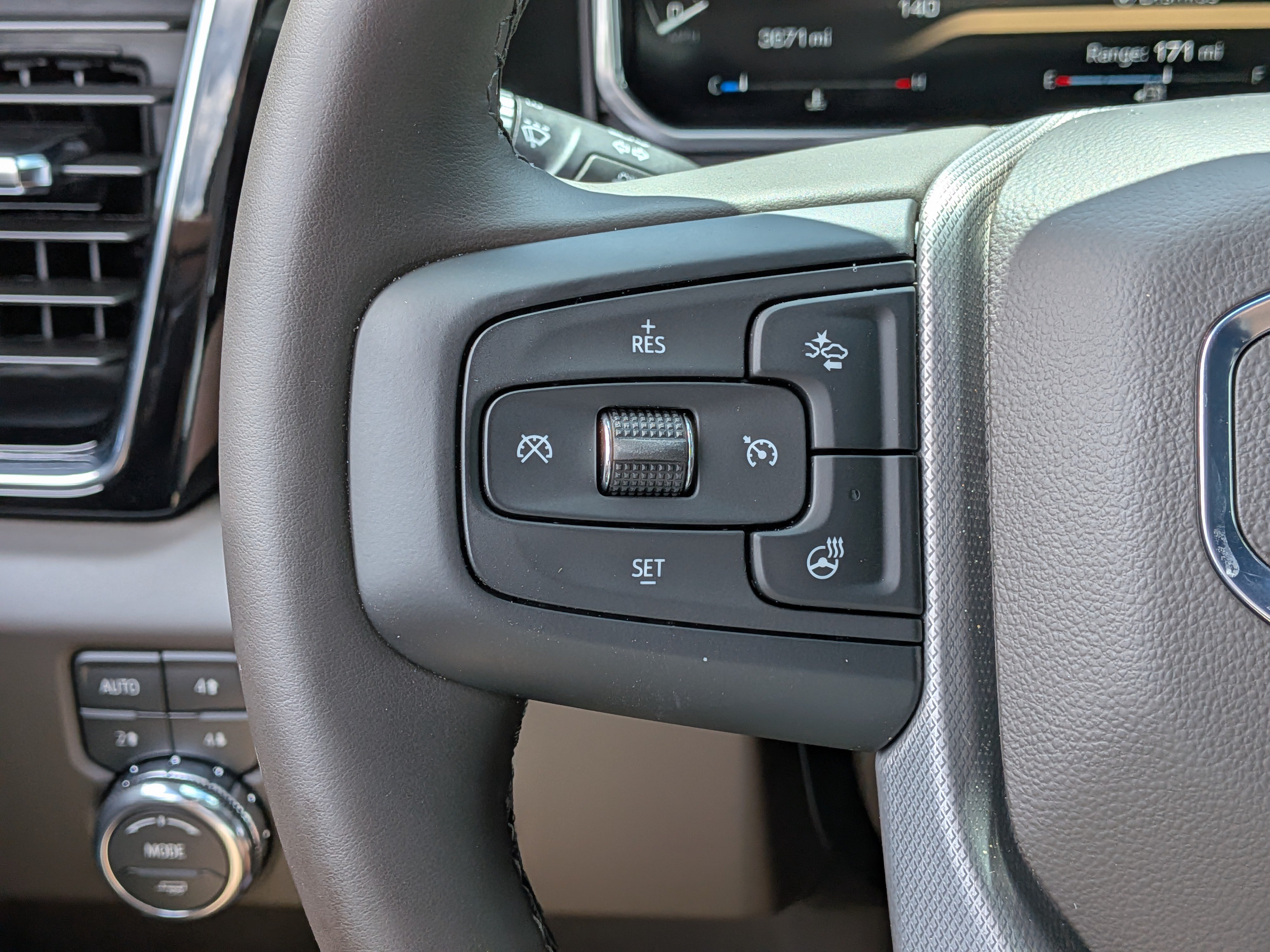 Used 2026 GMC Sierra 3500 Denali AWD/4WD image 24