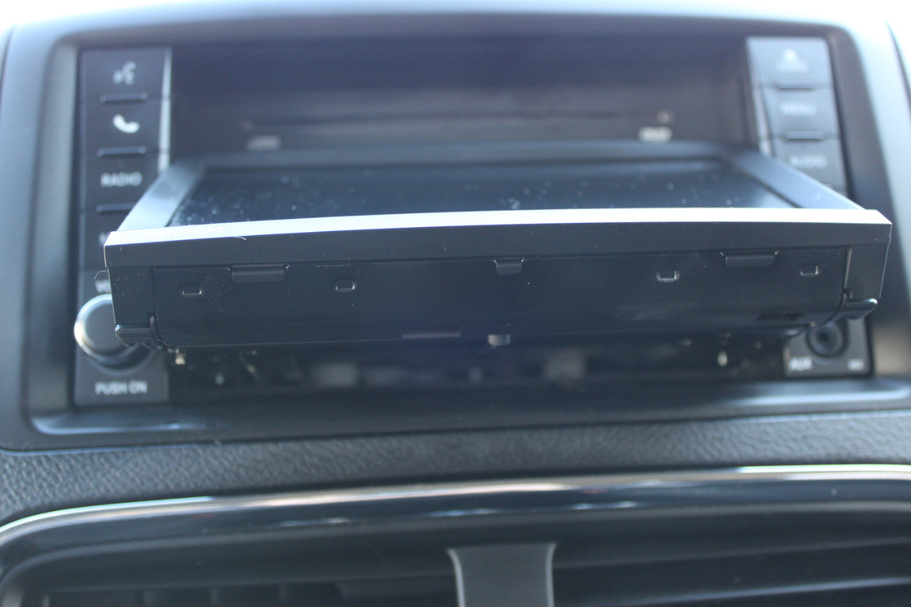 Used 2019 Dodge Grand Caravan SE image 27