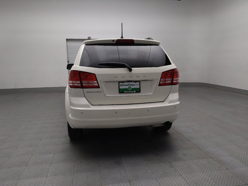 Used 2020 Dodge Journey SE w/ SE Popular Equipment Group image 6