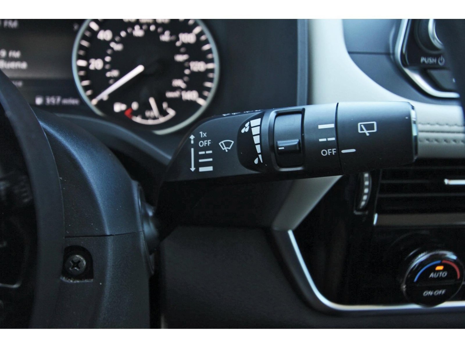 Certified 2023 Nissan Rogue SV FWD image 22